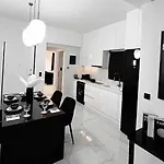 Appartement Black & White Luxury Living *